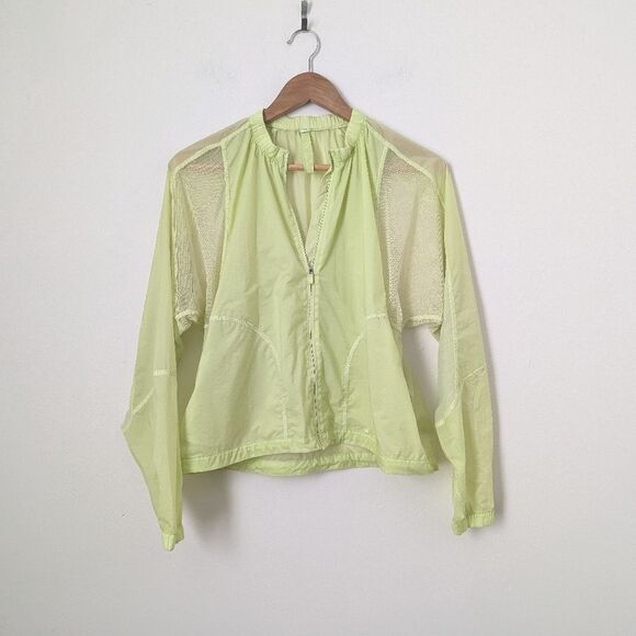 Lululemon neon Crispin Green With The Breeze mesh water repellent jacket - Picture 3 of 7